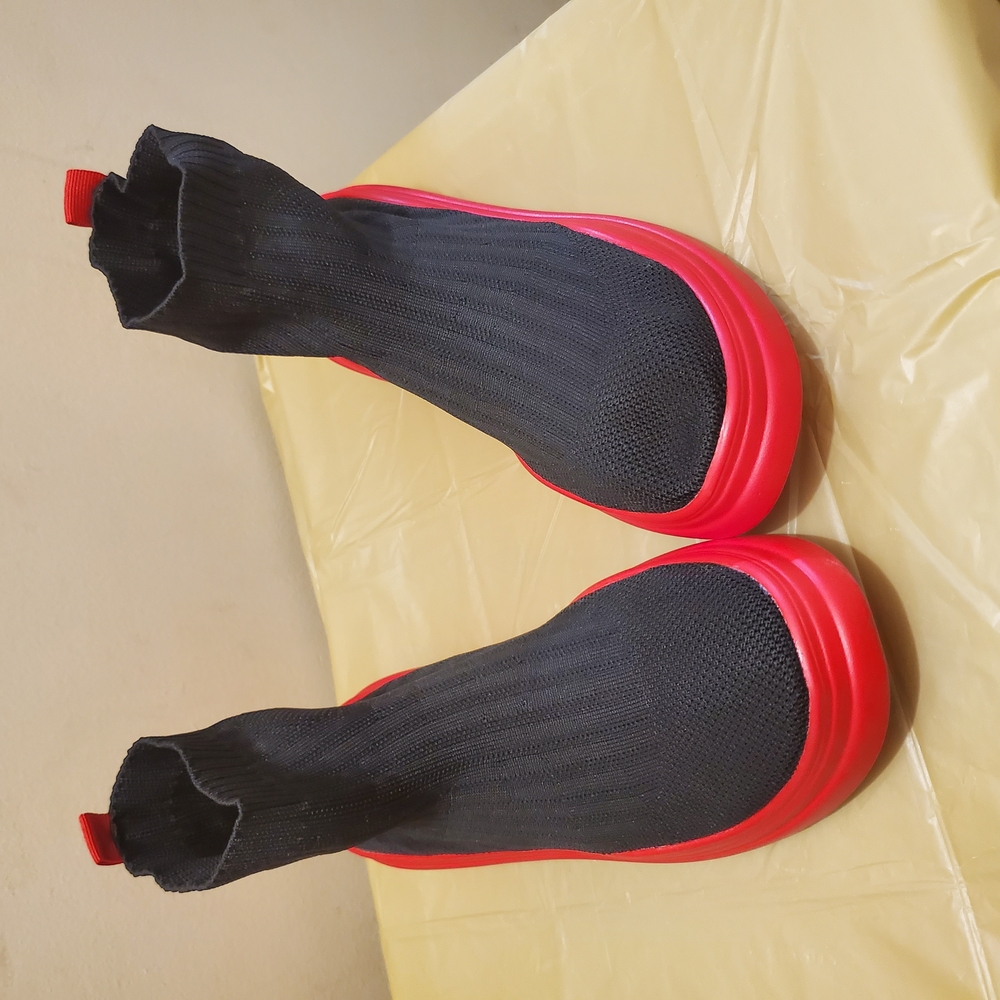 Stylish Black and Red Sock Sneakers
